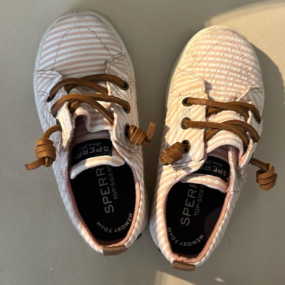 Toddler Pink & White Striped Sperrys (7.5)